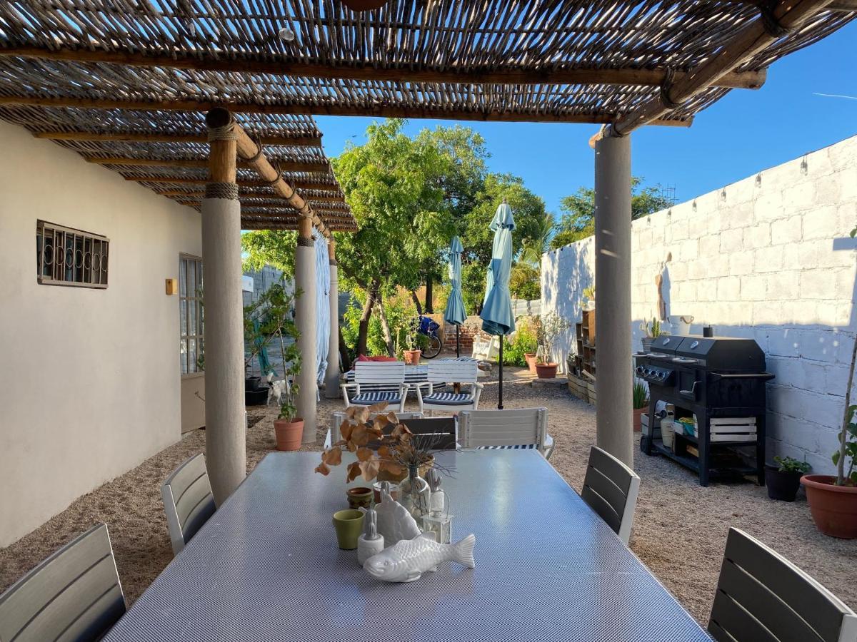 The Mantarraya Outpost Bed & Breakfast La Paz Dış mekan fotoğraf